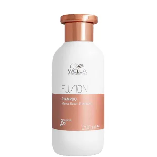 Интенсивный восстанавливающий шампунь - Wella Professionals Wella Professionals Fusion Intense Repair Shampoo 250 ml